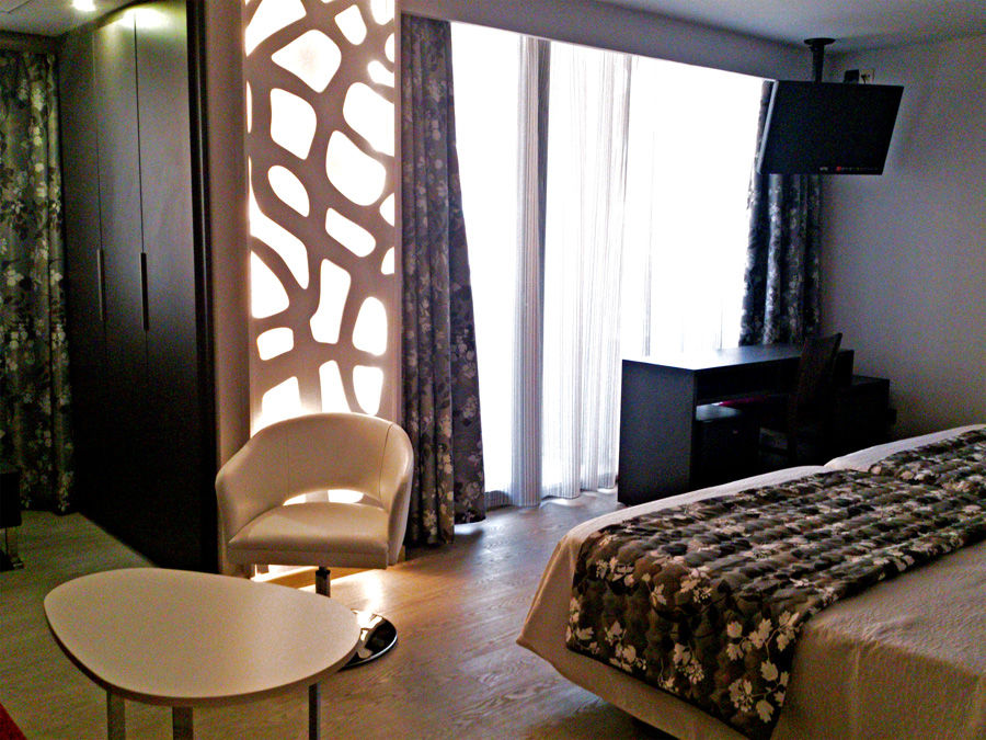 Hotel Rh Aura
