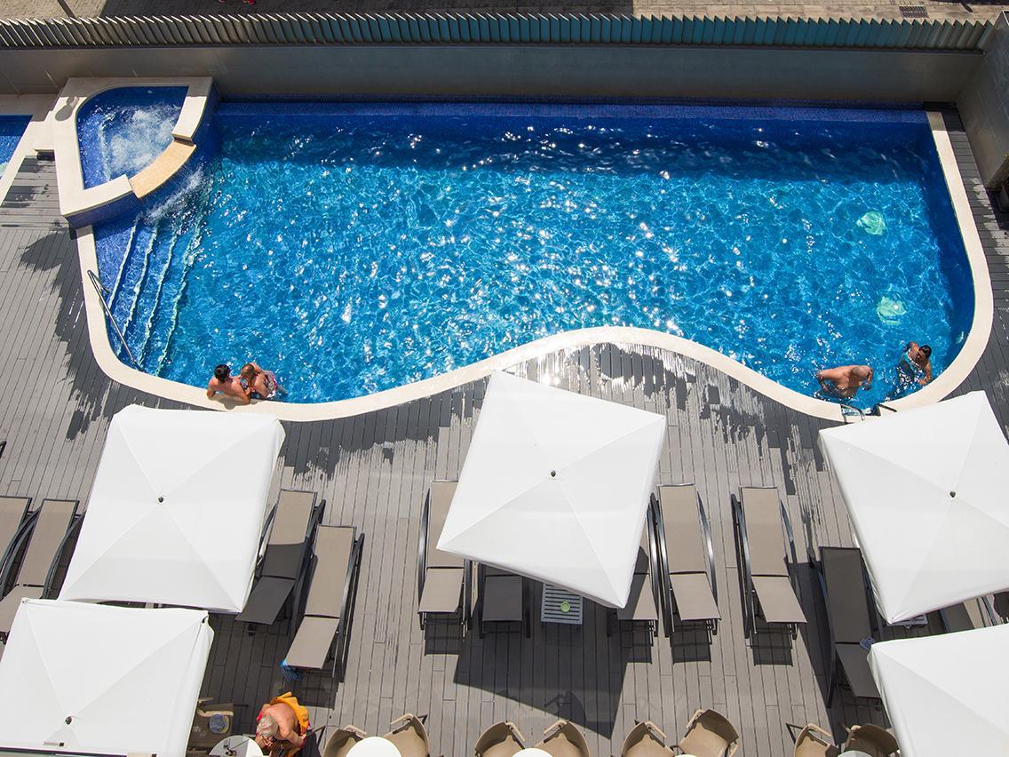 Hotel Rh Aura